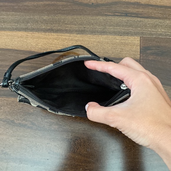 Coach wristlet - Picture 2 of 3